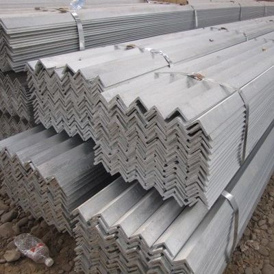 Guter Preis 38x38mm pulverisieren gleiche Baustahl-Profile überzogene gekerbte Winkeleisen-Stangen Online