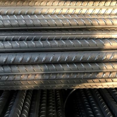 Buen precio Superficie galvanizada de barras de acero deformadas de 12 mm, 16 mm y 20 mm ASTM HRB500 en línea